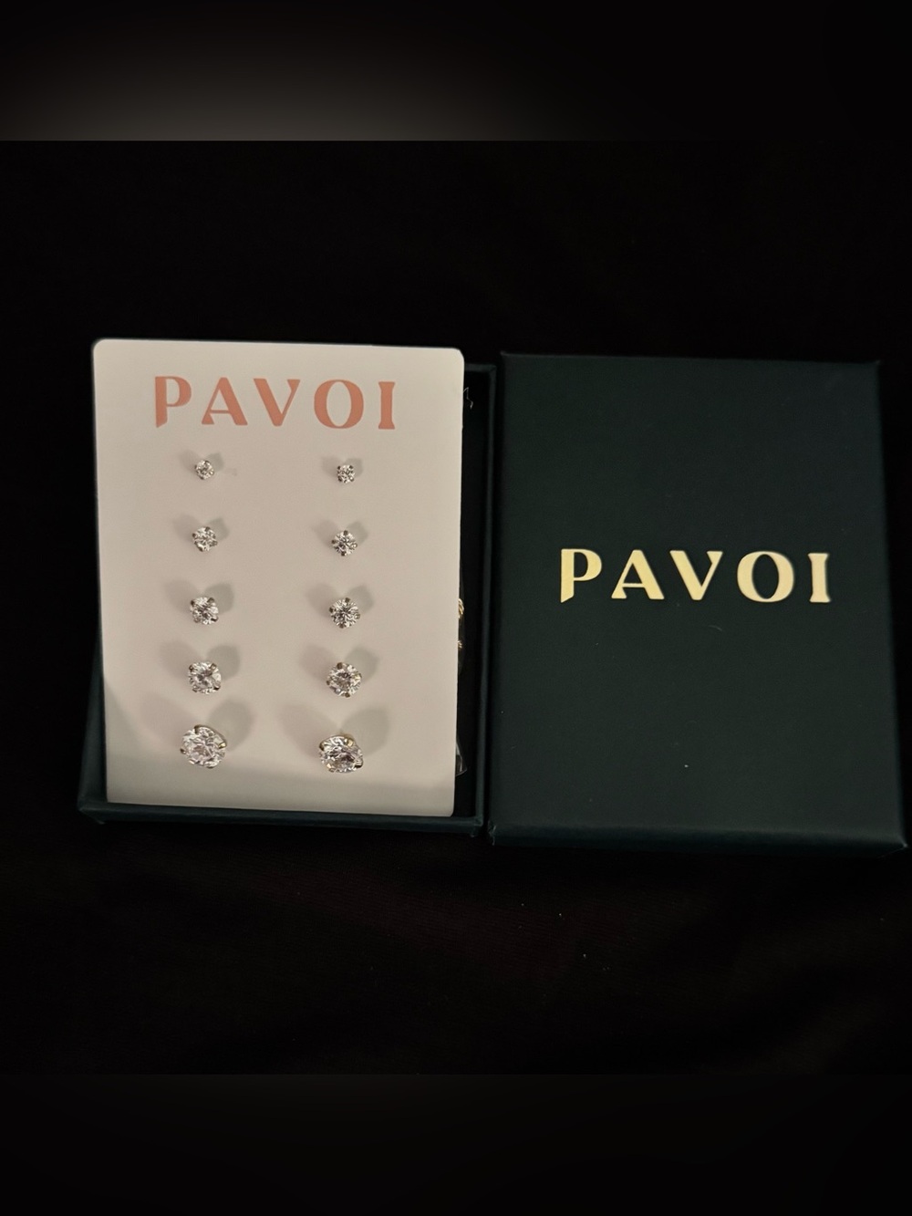 EXQUISITE PAVOI - SET OF 5 GOLD STUD EARRINGS. NWT